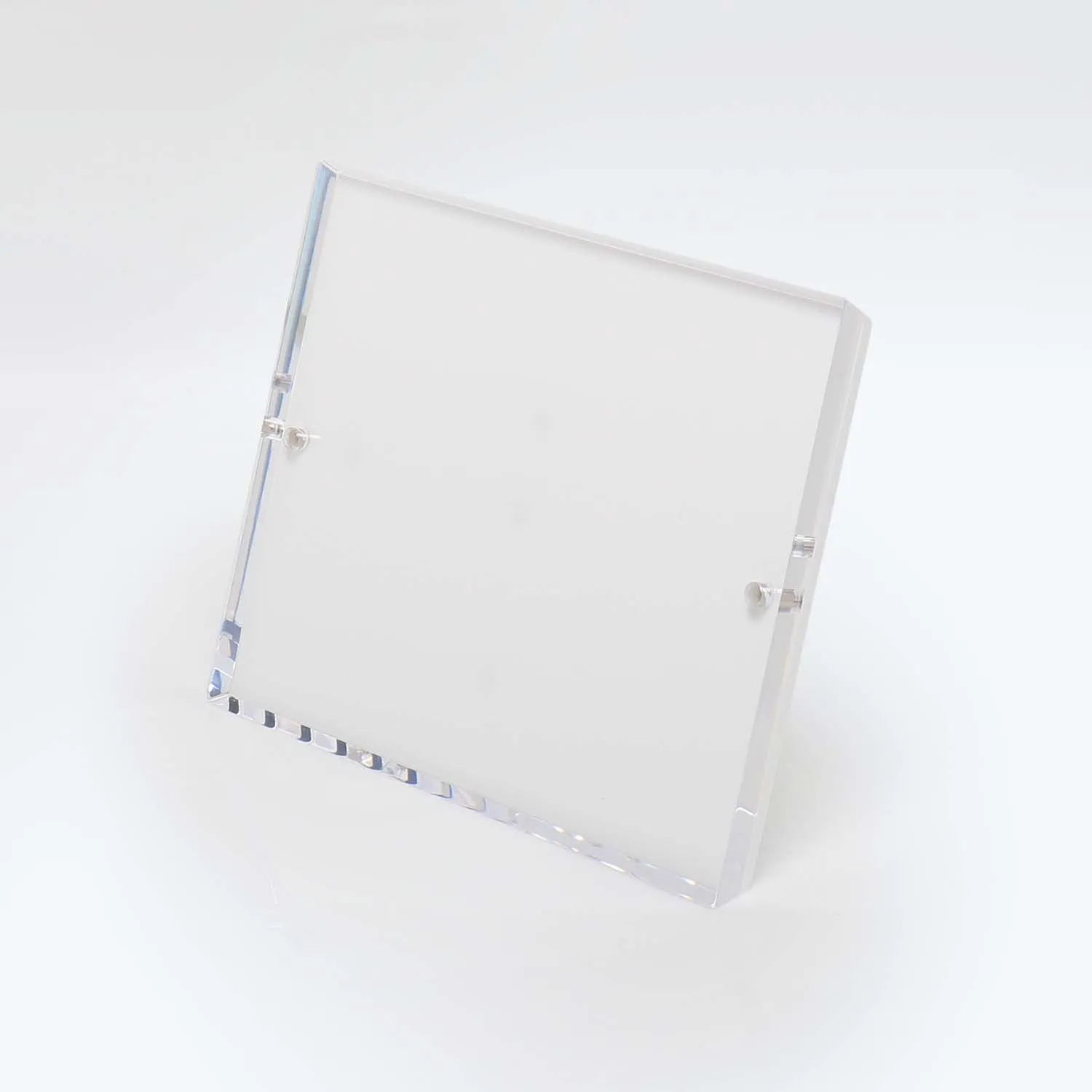 White Snap Frame